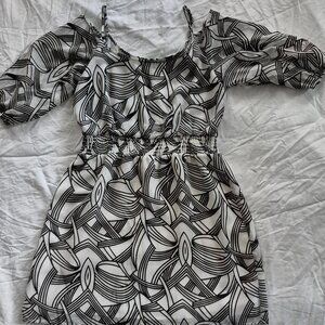 Bebe "Cold shoulder-Burnout" Mini Dress NWT Small Petite